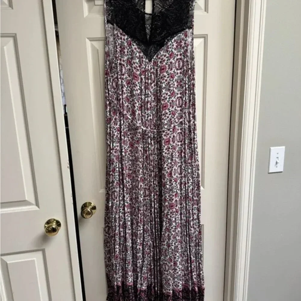 Torrid Pink Floral Lace Yoke Challis Maxi Dress
